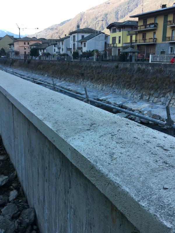 (C0 46) RIPRISTINO STRADALE CON NUOVI PARAPETTI - COMUNE DI TIRANO (SO)